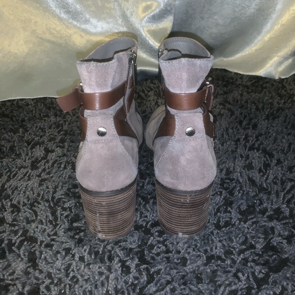Women’s Michael Kors Ankle Boots - Picture 2 of 5